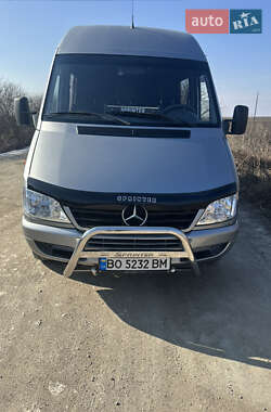 Mercedes-Benz Sprinter  2004