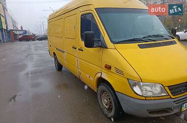 Mercedes-Benz Sprinter 2005