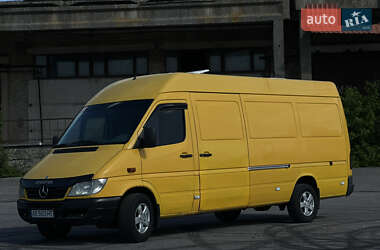 Mercedes-Benz Sprinter  2004