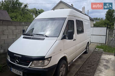Mercedes-Benz Sprinter  2002