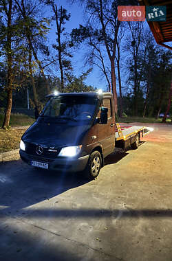 Mercedes-Benz Sprinter  2005