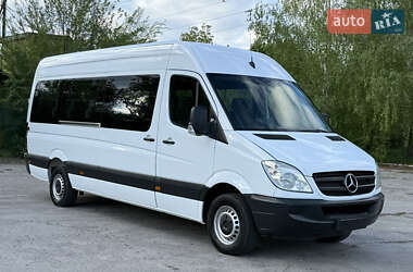 Mercedes-Benz Sprinter  2011