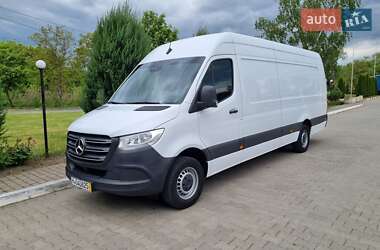 Mercedes-Benz Sprinter 2021