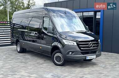Mercedes-Benz Sprinter  2019
