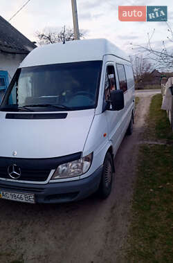 Mercedes-Benz Sprinter  2005