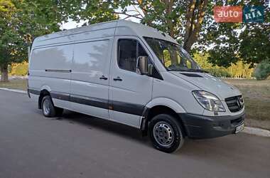 Mercedes-Benz Sprinter  2011