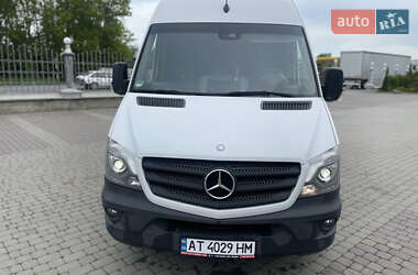 Mercedes-Benz Sprinter  2013