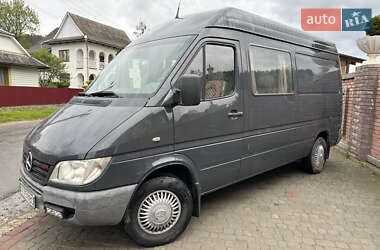 Mercedes-Benz Sprinter  2004