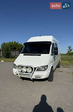 Mercedes-Benz Sprinter  2003