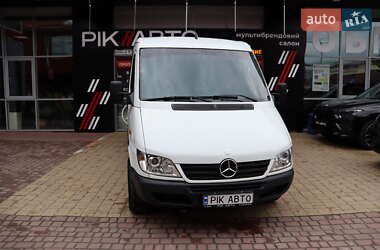 Mercedes-Benz Sprinter  2005
