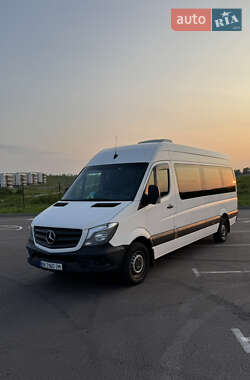 Mercedes-Benz Sprinter  2012