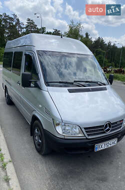 Mercedes-Benz Sprinter  2004