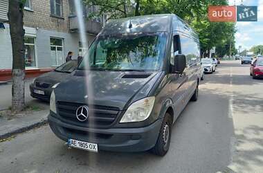 Mercedes-Benz Sprinter  2011