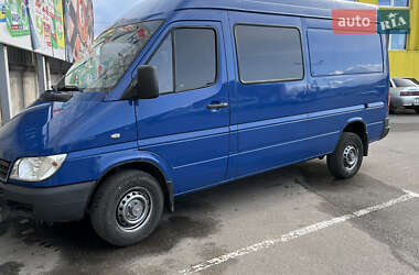 Mercedes-Benz Sprinter 2005