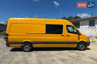 Mercedes-Benz Sprinter  2011