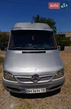 Mercedes-Benz Sprinter  2002