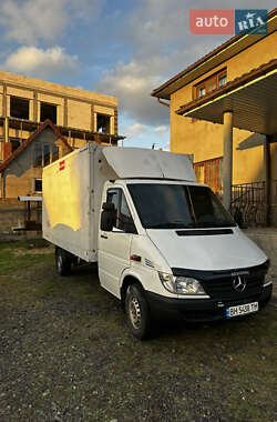 Mercedes-Benz Sprinter  2005