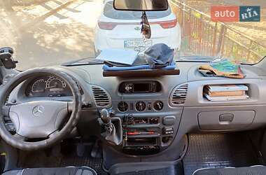 Mercedes-Benz Sprinter 2004