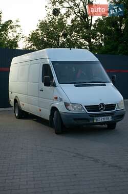 Mercedes-Benz Sprinter  2005