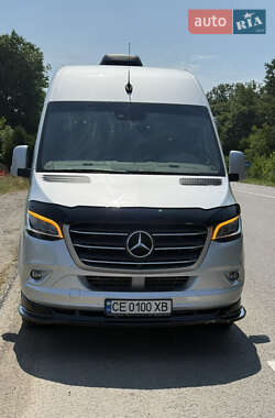 Mercedes-Benz Sprinter 2021