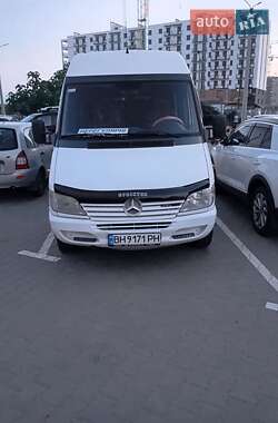 Mercedes-Benz Sprinter  2002