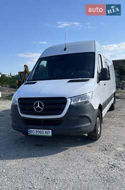 Mercedes-Benz Sprinter  2020