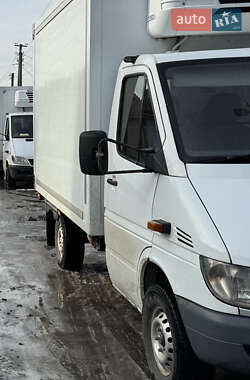 Mercedes-Benz Sprinter  2006