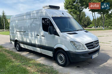 Mercedes-Benz Sprinter 2012