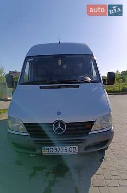Mercedes-Benz Sprinter  2001
