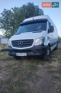 Mercedes-Benz Sprinter  2012
