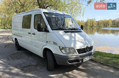 Mercedes-Benz Sprinter  2005