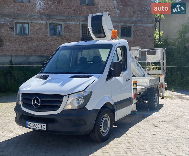 Автовишка Mercedes-Benz Sprinter
