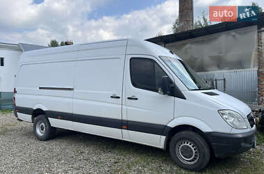 Mercedes-Benz Sprinter 2012
