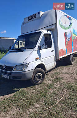 Mercedes-Benz Sprinter  2004