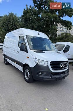 Mercedes-Benz Sprinter  2020