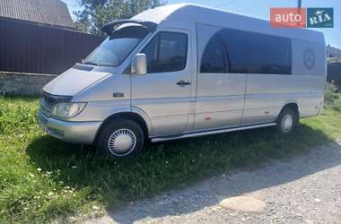 Mercedes-Benz Sprinter  2004