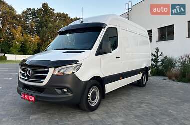 Mercedes-Benz Sprinter  2018