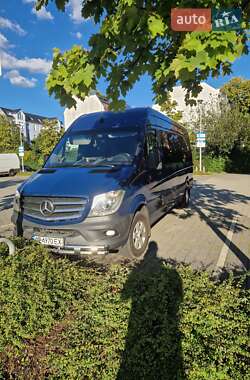 Mercedes-Benz Sprinter  2013