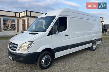 Mercedes-Benz Sprinter  2013