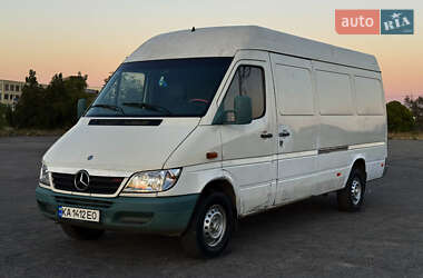 Mercedes-Benz Sprinter  2005