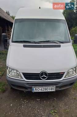 Mercedes-Benz Sprinter  2004