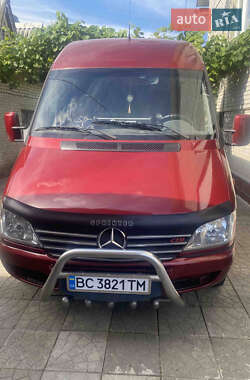 Mercedes-Benz Sprinter  2002