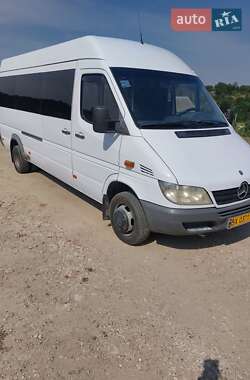 Mercedes-Benz Sprinter  2006