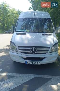 Mercedes-Benz Sprinter  2011