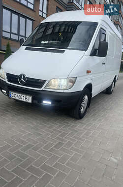 Mercedes-Benz Sprinter  2005