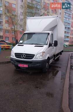 Mercedes-Benz Sprinter  2012