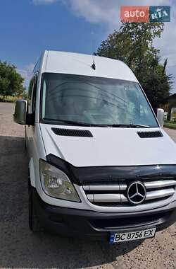 Mercedes-Benz Sprinter  2012