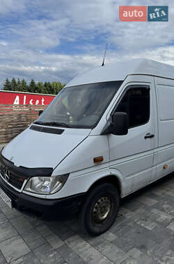Mercedes-Benz Sprinter  2004
