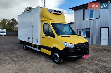 Mercedes-Benz Sprinter  2021