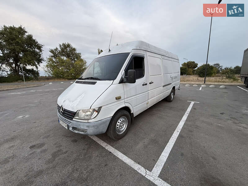 Mercedes-Benz Sprinter